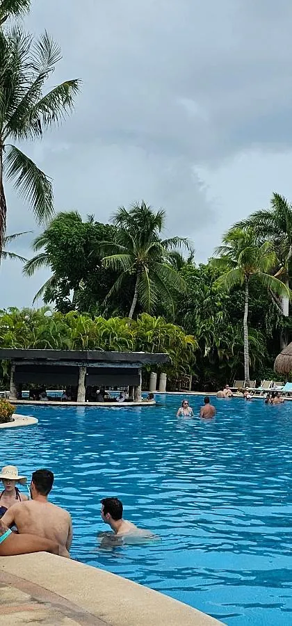 منتجع Mayan Palace بويرتو موريلوس