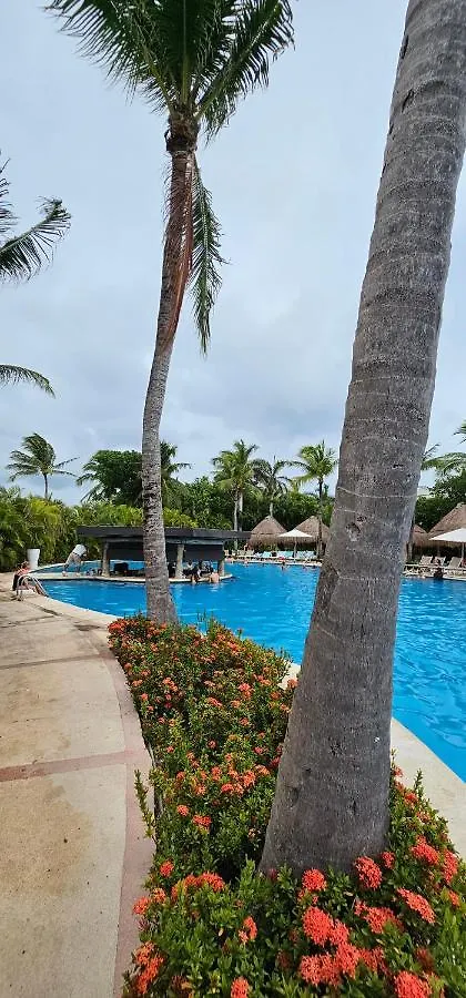منتجع Mayan Palace بويرتو موريلوس