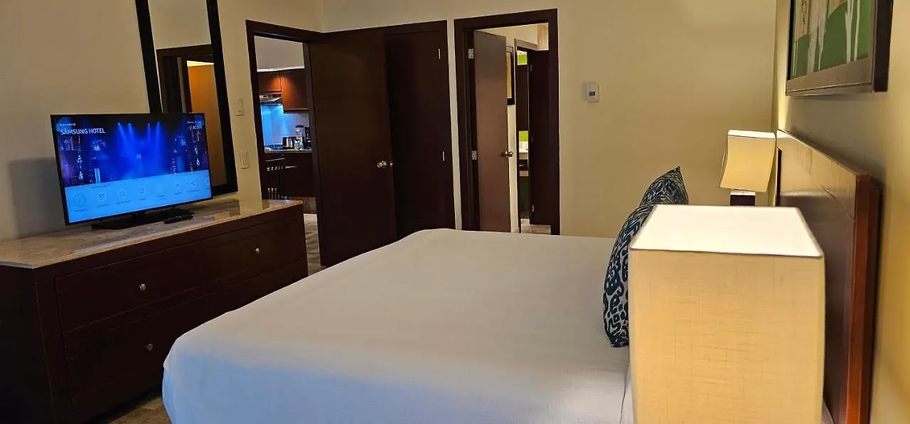Mayan Palace بويرتو موريلوس